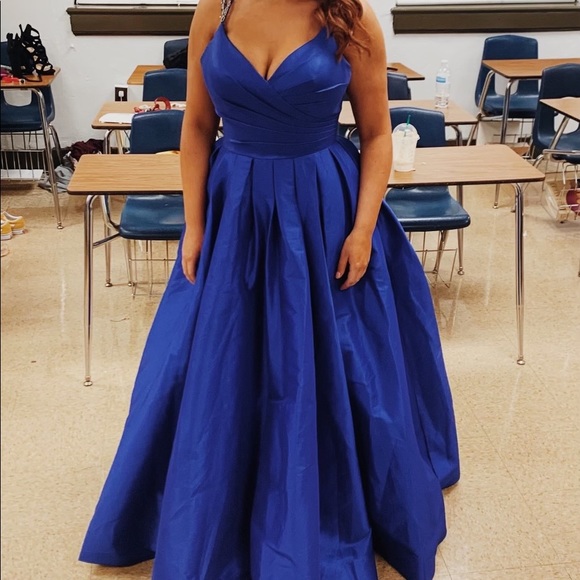 Royal blue ball gown with beaded shoulder straps. - Picture 1 of 1